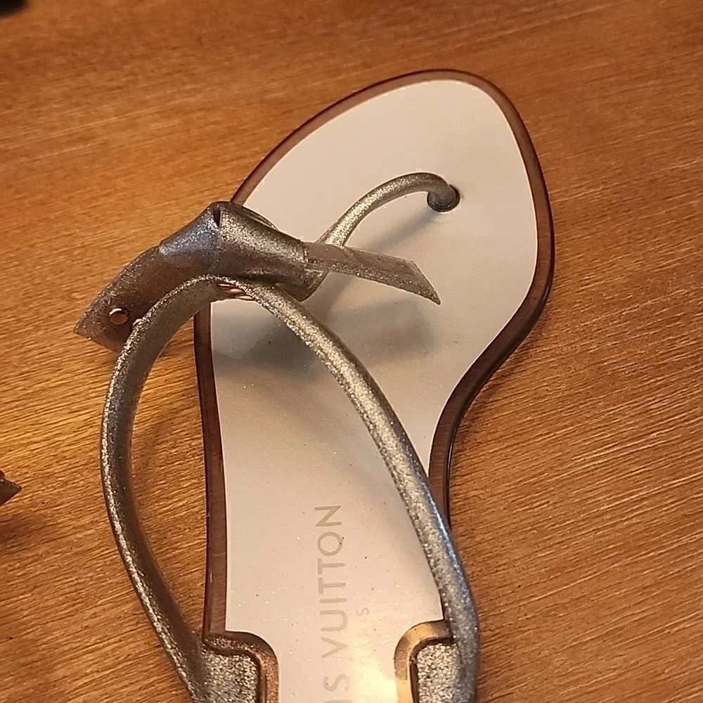 Authentic Louis Vuitton Silver Jelly BOW Flip Flop Sandals Shoes size 36